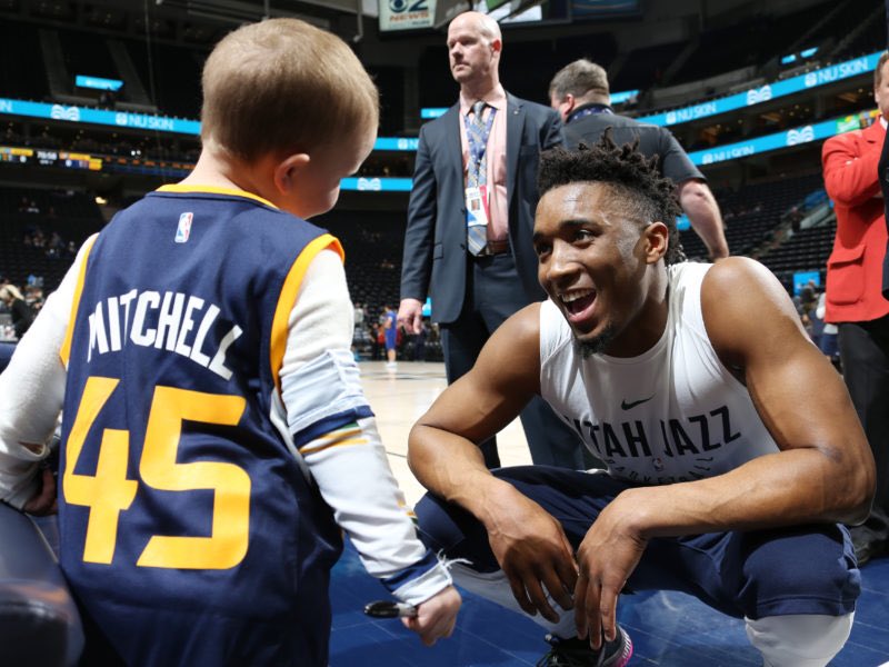 This thread hasn’t even gone into the great things he’s done off the court. What an amazing person he is and how he’s helped the Utah community and the people in it. Donovan is one of the most caring people in the league and a young star. I hope he retires a Jazzman.