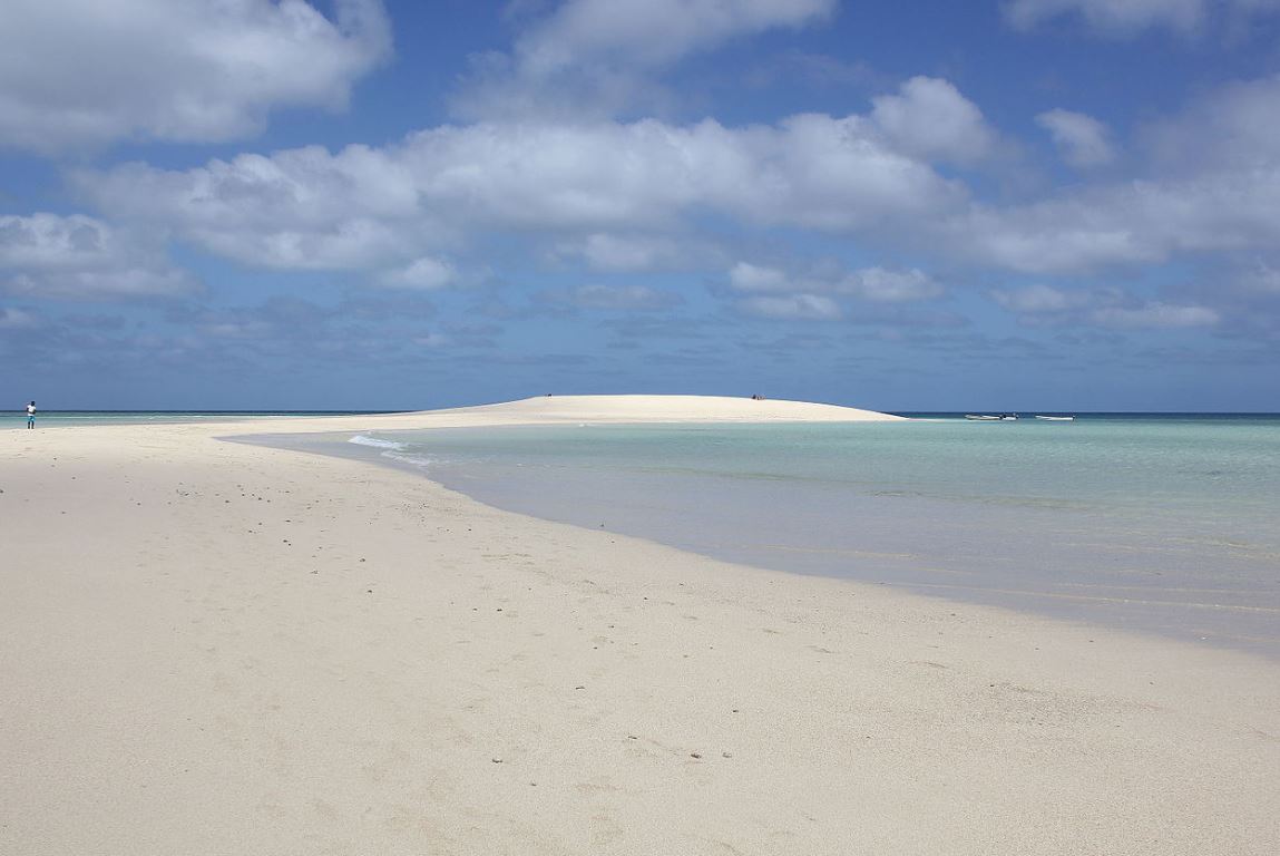 - Mtsanga TsoholeLieu: Mayotte, océan Indien