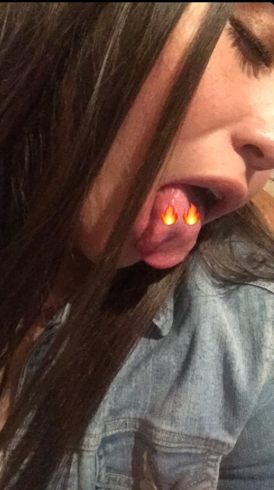 DSorrizinho's tweet photo. Ninguem pra vim aqui me dar na minha boquinha??????
😈😈😈😈 https://t.co/3rLda9UBJA