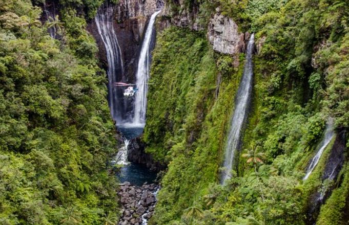 - TakamakaLieu: Ile de la Réunion, océan Indien