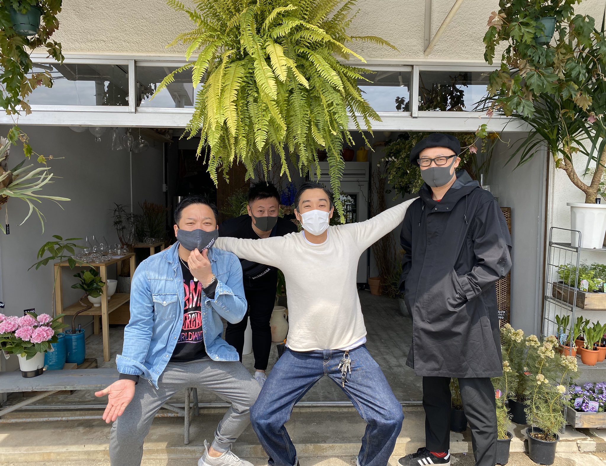 Loudstar ダマです 奇しくもこんな時期に でも イルイラン 開店おめでとう 西条のルネサンスの目の前に オシャレな花屋がオープンです 後輩のアマゾンこと和田竹志君 念願のお店です 東広島市西条町御薗宇 60 3 イルイラン Tel 0 426 Loudstar ダマです 奇しくもこんな時期に でも イルイラン 開店おめでとう 西条のルネサンスの目の前に オシャレな花屋がオープンです 後輩のアマゾンこと和田竹志君 念願のお店です 東広島市西条町御薗宇 60 3 イルイラン Tel 0 426