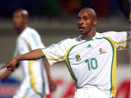 What better place to begin highlighting how much of a factory fault the conveyor belt was than this product right here?? One of the best midfielders to come out of the country had was one once at Chloorkop and no one bothered to take action quick enough - Benedict Vilakazi