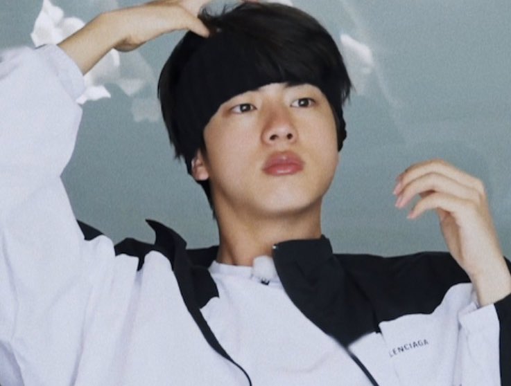 Barefaced Seokjin; a beautiful thread