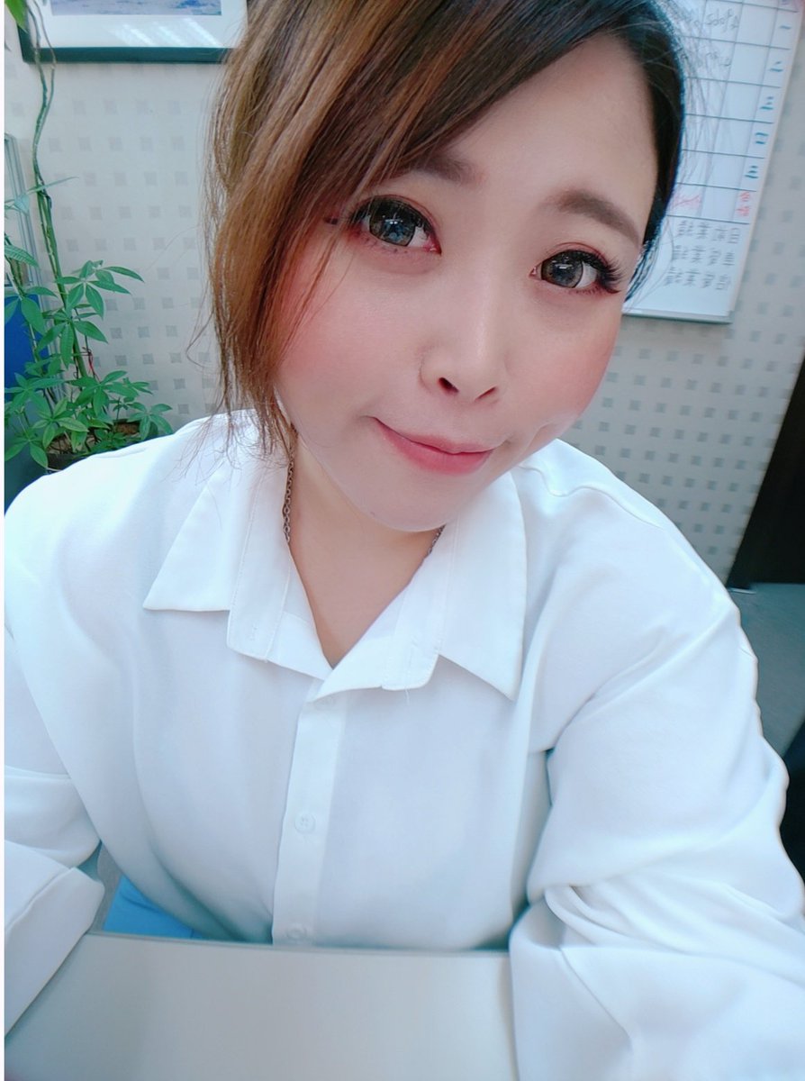 最近在調適班時的時差
經常坐著坐著就打起瞌睡了😅
#偶太累了拉 https://t.co/A17oe3qFDB