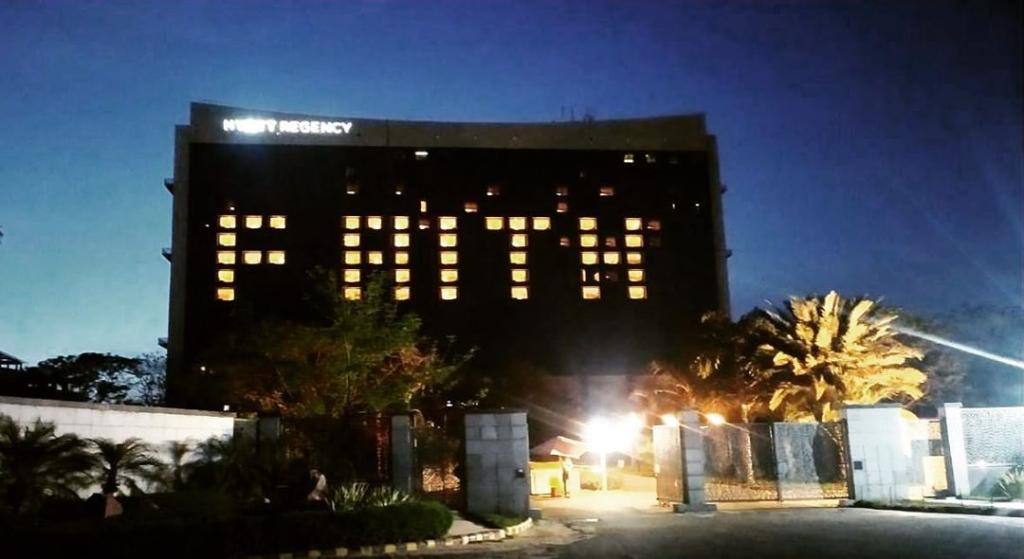 HyattRegencyGGN's tweet photo. The #hardest times often leads to the greatest moments of your #life. Keep the #faith. It will all be worth it in the end! #staysafe #staystrong #staywell #itwillallbeworthit #hyatt #inhyattworld #hyattcares https://t.co/KexTvGZtPP