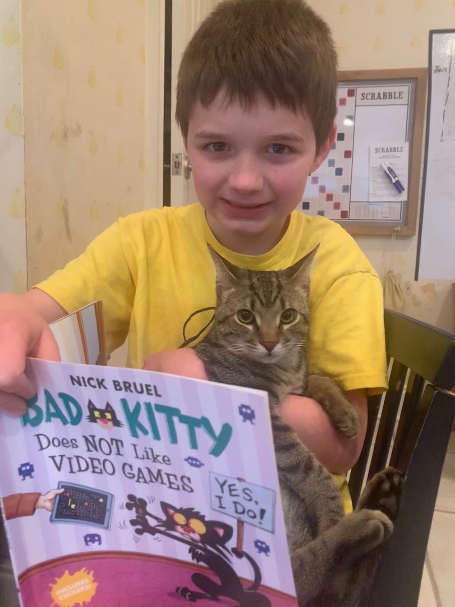 gwlswes's tweet image. More readers snuggling up with all sorts of cuties, stuffed and living!  @GWLSchool @LibraryLadyGWL #gwlstrong #gwlspiritweek