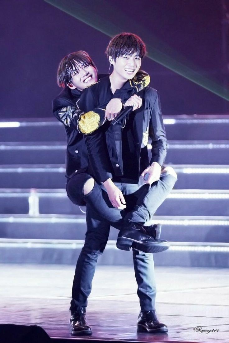 Jungkook and Taehyung have a special bond a thread...
