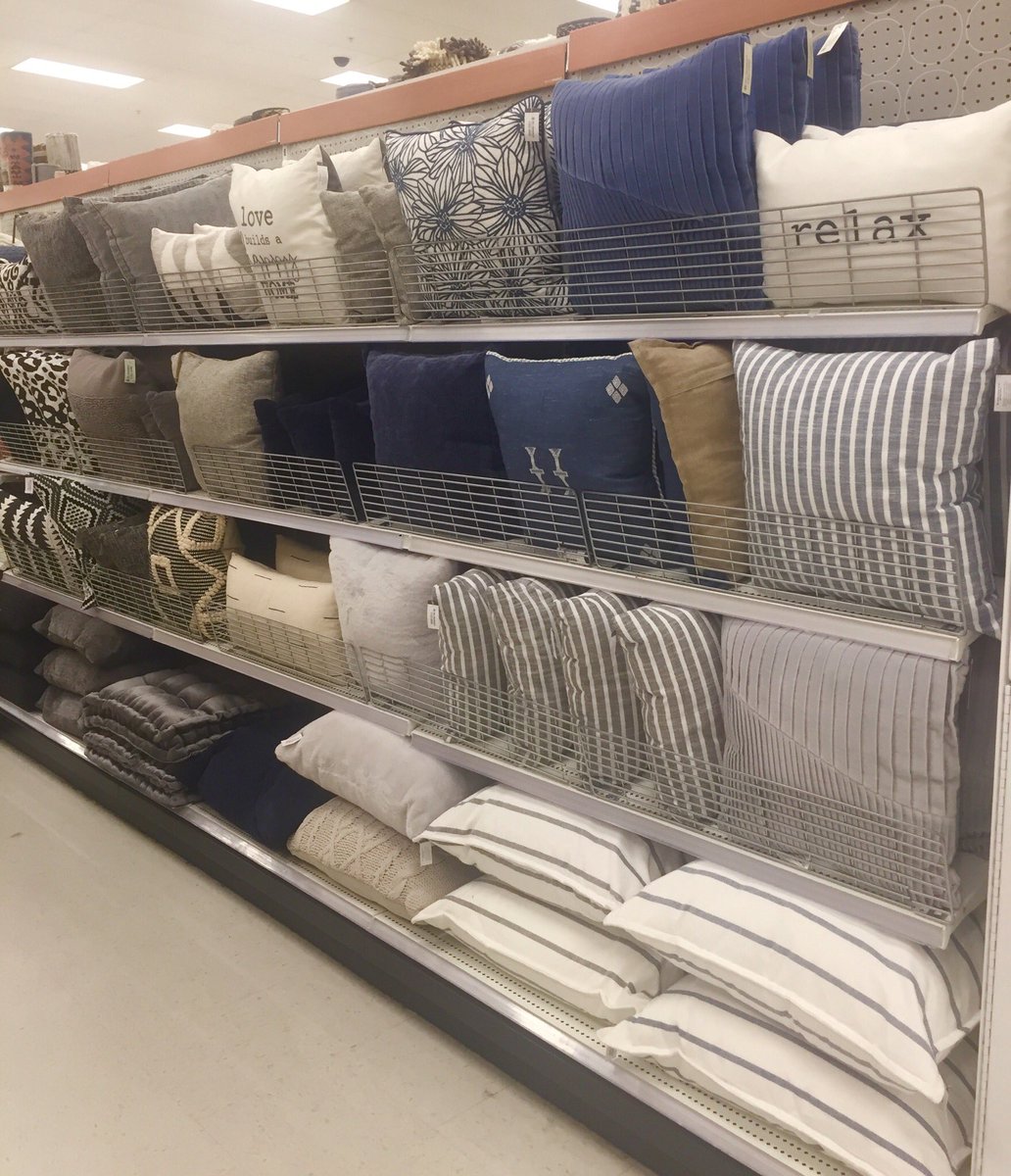 Mindful Monday- making sure all our pillows are just right so our guests can find the perfect accent that sparks joy! #visualmerchandising #t2847 #sayville