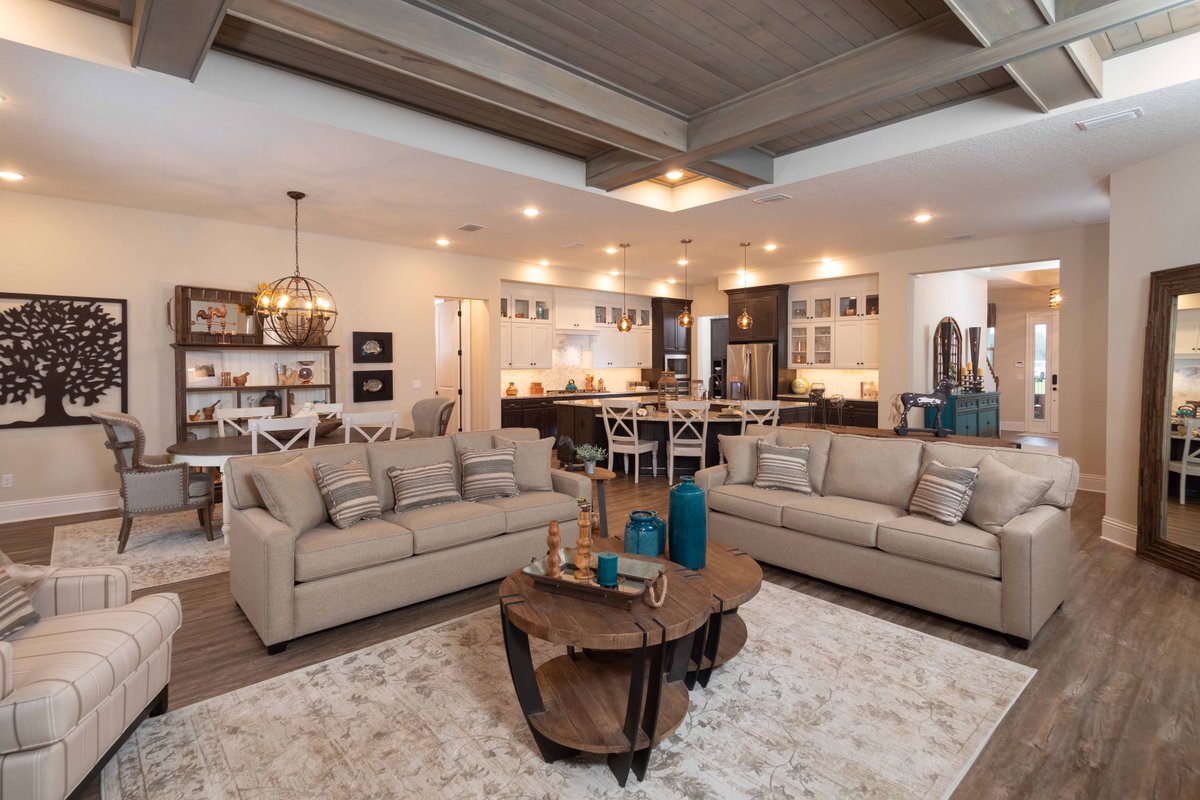 ProvidenceHome1's tweet photo. 5 Bed 🛏️ | 4 Bath 🛁 | 3,373 Sq Ft 📐
All signs point to The Colony at Nocatee for #MoveInReadyMonday! The 100% ENERGY STAR® Certified Franklin gives you all of the features above PLUS a study, executive kitchen, and much more! (904) 447-0724 or visit https://t.co/i2iOTwJxvT. https://t.co/c1Uh0wK2SL
