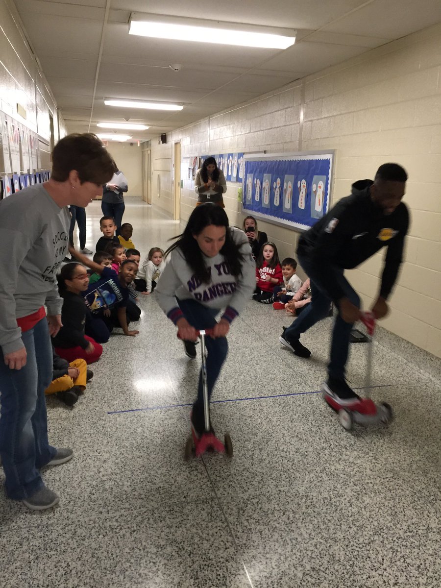 planetpade4's tweet photo. Scooter races at SPES#nrcsd#weR1NR https://t.co/mvNqWYg95V