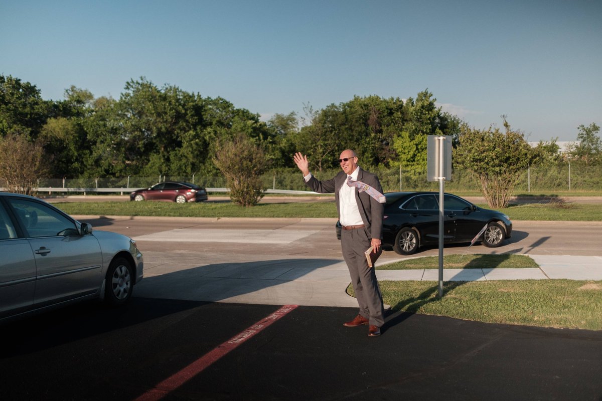 Thank you to everyone who came to our Easter drive in! Whether you were in your car or watching the Livestream, we hope that this made your Easter a little more special.