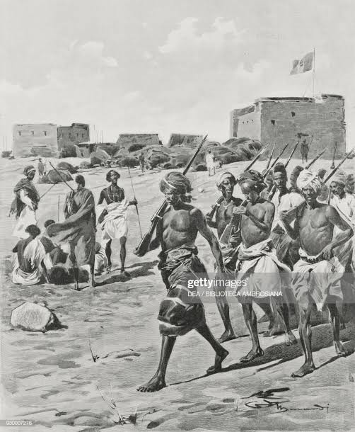 As for the Italians, Somalis called them "untouchables of Europe". They knew they build good infrastructures. Somalis co-owned. No taxes. They had to build canals, dams, plantations and Somalis took their share. No segregation btwn Somalis and Europeans otherwise it wld be war.