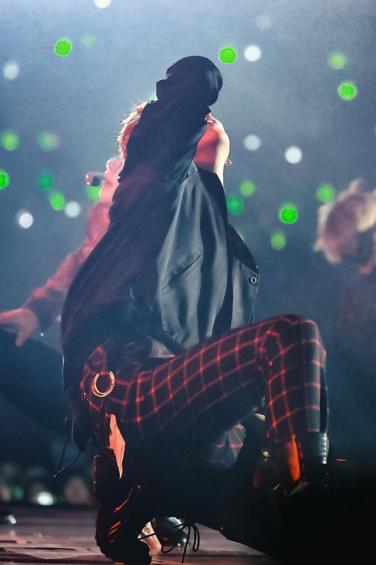 Jooheon in Black is a different Story to tell.... IF YOU ARE WEAK STAY AWAY, i know you will opened xD