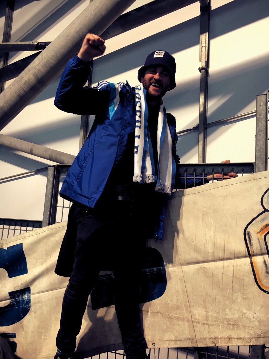 Two years ago   #OTD I lived one of the best and most exciting games at the Stade Vélodrome from Marseille. Olympique de Marseille knocked out Leipzig from Europa League at the quarter-final stage after a wild second leg.That& #39;s me with the sort of energy you can& #39;t fake.