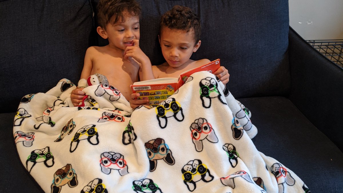 gwlswes's tweet image. GWL Spirit Week is underway!  Check out these readers in their PJs!  Thanks for demonstrating your school pride!  Keep reading and stay cozy!
@GWLSchool #gwlstrong #gwlspiritweek @LibraryLadyGWL