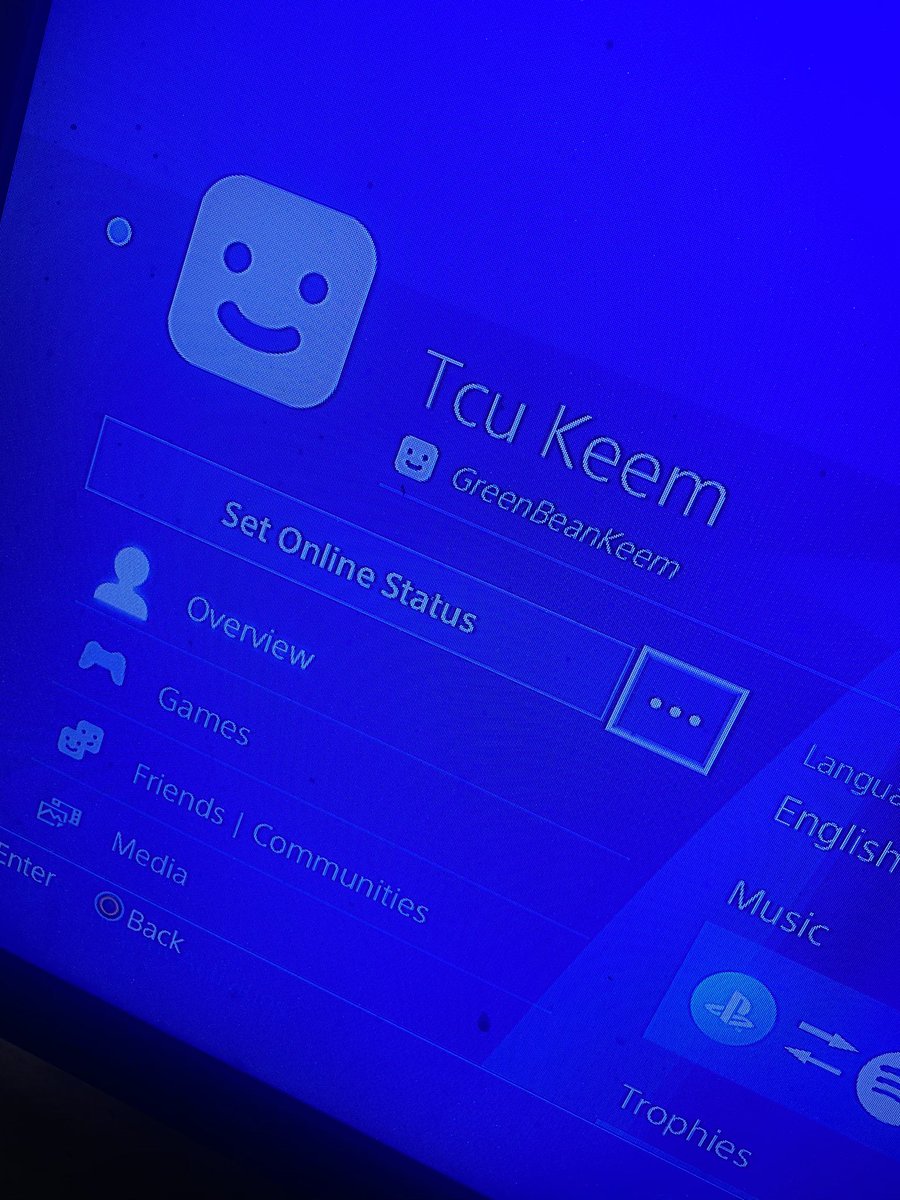 TCU_Keem's tweet photo. Go add me ... PSN ... GreenBeanKeem https://t.co/kNlU2J2blV