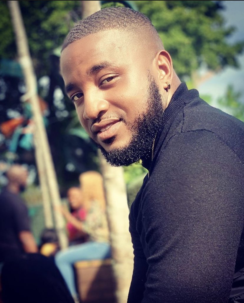__TheProminent's tweet photo. Man Cuz, we was just at the park and you was talking about how you was so proud of your boys and you couldn’t wait for the next season. This is so unexpected but Lord, knows you’re in a better place and them boys gone make you proud 🙏🏽   #LLEF🥺💙 https://t.co/N7yb7vhTSF