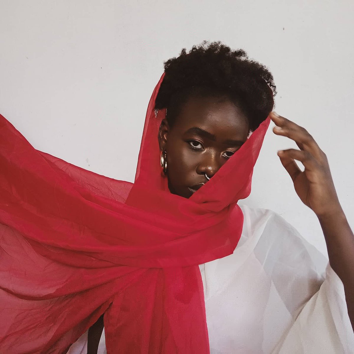 artchieng_owira's tweet photo. /Scorpio moon // I feel everything. 
#kenyancreative #ArtistOnTwitter
#art #melanin #saynotocolourism https://t.co/iaCtcMWqz2