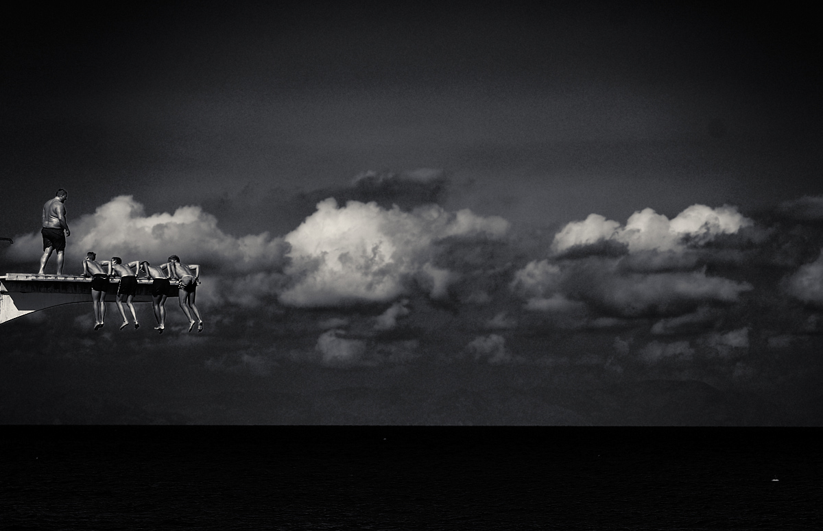 FrohnSimon's tweet photo. Greek / Rhodes / 2019

#streetphotography #blackandwhite #Cloud #clouds #bnw #bnw_captures #bnwlife #bnwphotography #rhodes #Greek https://t.co/K3M95G3zsC