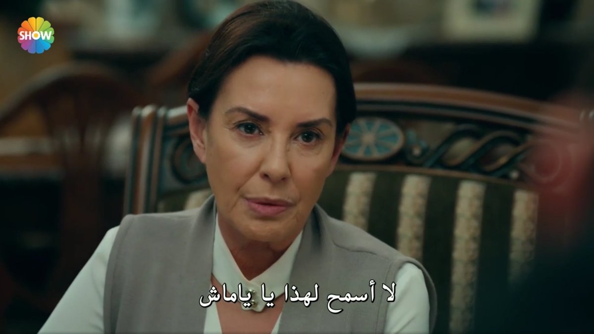 Sultan blamed y and selim for what happened,she said To selim karaca did what you werent able To do,she protected Her family unlike you,she meant here selim betrayal,then she said To yamac,karaca ended the war you started,she meant the quarrel between him and azar  #cukur  #EfYam +