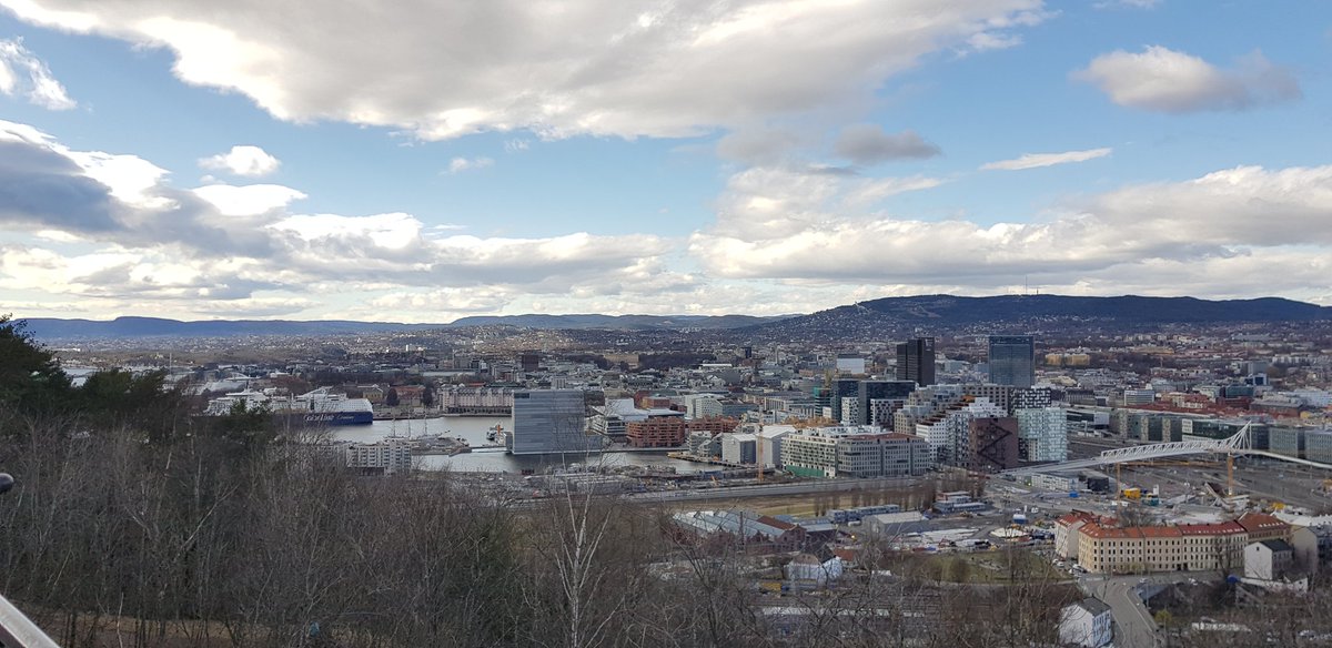 Happpiii Easter Oslo!!!! *wave*