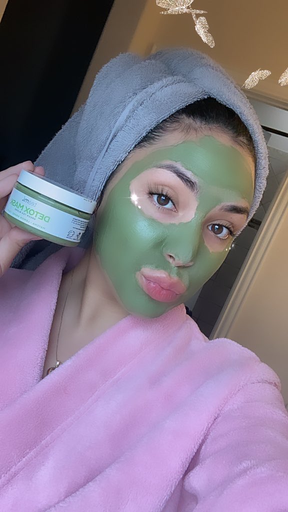 clariemares's tweet photo. #teamipartner @TeamiBlends
Using my Detox Mask and my skin has been feeling great! Use my code “Mares25” for 25% off! If you would like to see how I applied the mask and how my skin looks after check out my latest YouTube video!❤️
https://t.co/1yw8vS5DYB https://t.co/FjpWCiLfy7