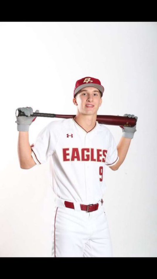 Senior Spotlight: Corbin Lanowitz! Corbin will be continuing his academic and athletic career at Boston College after graduation. He plans to major in communications. Way to go, Corbin! #WHSSeniors2020 🐺 🎓 🐾