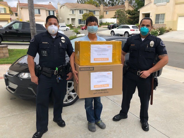 The <a href="/TustinPolice/">Tustin PD</a> was surprised with donations of masks and gloves by several members of our community. TPD thanks Tina Diep, Eddie Chang, Bele Nguyen, Nicole Nguyen, Jeremy Schwartz, Dennis Song, and the <a href="/TOCFoundation/">TOCFoundation</a> for their much needed donation!!!!!