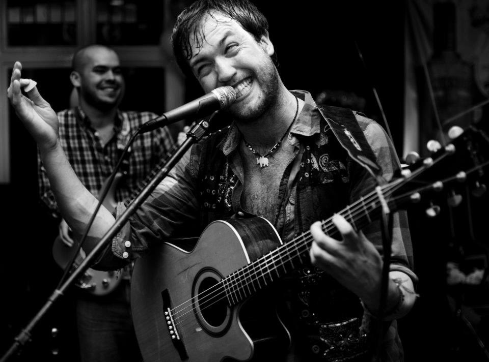 MischasMerryMen's tweet photo. HUGE shout out to our endorser @FreshmanGuitars – their guitars have helped write many #Merry songs and helped me rock it out on stage \m/ #AcousticGuitars https://t.co/44cclcSvum