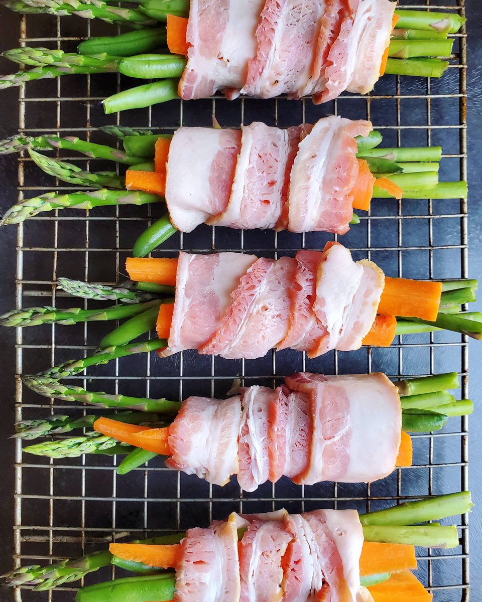 These Bacon Wrapped Veggie Bundles were at hit at our Easter lockdown dinner! #glutenfree #StayAtHome
