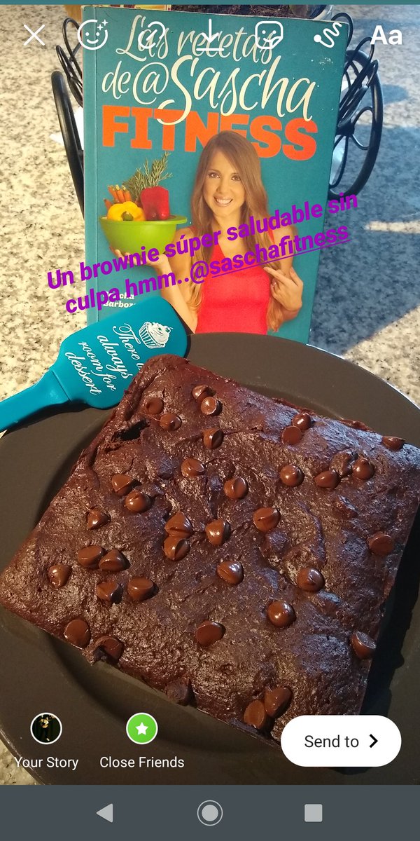 eugeniaboop's tweet photo. @SaschaFitness Brownie saludable..sin culpa..!!!  así lo disfruto más😋😋💖 https://t.co/AFuE04ev16