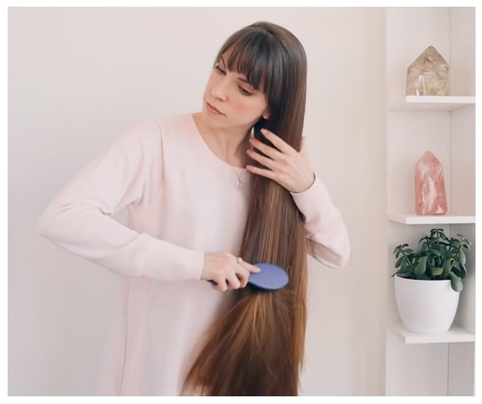 splitenderPRO's tweet photo. 😍See step by step how Sarah Marie Nagel from Holistic Habits, which has one of the most beautiful hairs we've ever seen, treats her hair and removes dry, damaged split ends with the Split-Ender PRO 2 by Talavera. Absolutely beautiful😍
.
.
#splitenderpro #splitenderpro2 https://t.co/Ir4geGUpLT