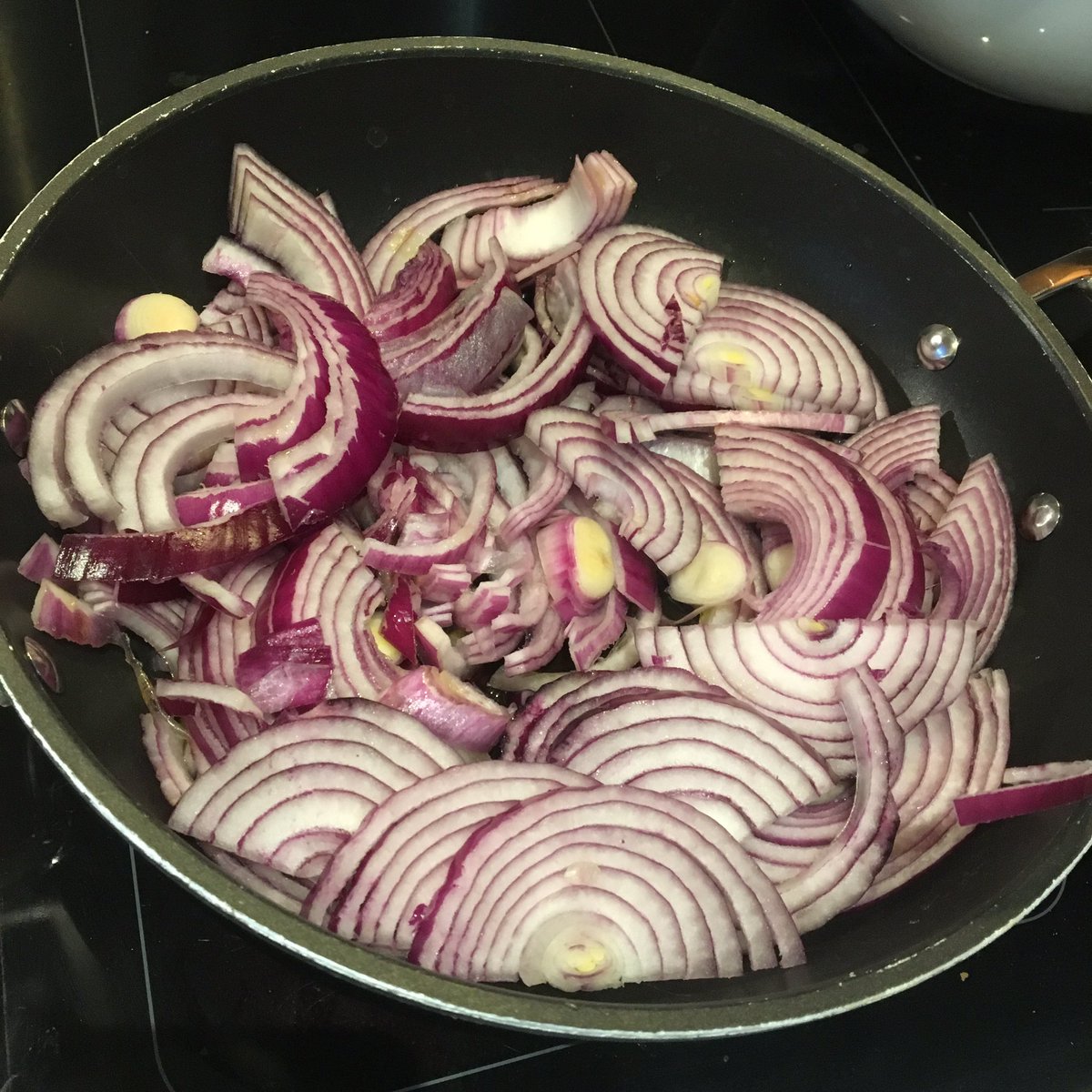 Now back to those onions - before and after. I think you’ll agree, no fucking about here.
