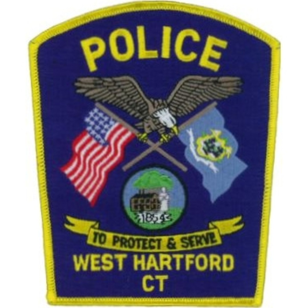 WestHartfordPD's tweet photo. Great job by a citizens &amp; our midnight shift officers early this morning on Steep Hollow La!  A citizen noticed a neighbor’s car had been entered by someone and called police.  Officers made two arrests in the case with help from a WHPD K9 Team. https://t.co/hlqpNyxc6M