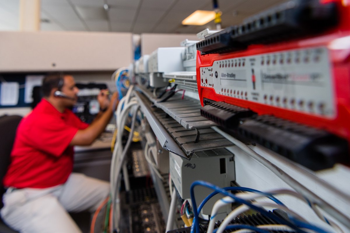 ROKAutomation's tweet image. Facing business challenges you never thought you’d face? We’re #expandinghumanpossibility by offering FREE online support and #elearning classes through June 30 to help you stay productive and safe. Learn more: rok.auto/3b8PYGb