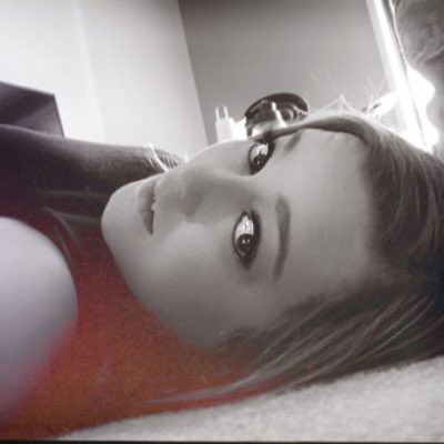 17_Cierra's tweet photo. #NewProfilePic https://t.co/kap53dumXP