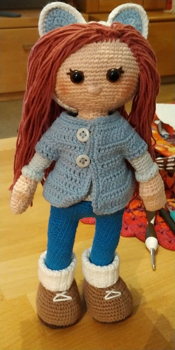 Loraene11's tweet photo. Kissen inspiriert von Frau Schulzdecke und Puppe nach einer Fremdanleitung. Leider hab ich die Notiz verlegt in der stand von wem die Anleitung war 🙄

#Handarbeit #handmade #häkeln #crochet #freizeit #fun https://t.co/UsVeTTICpG