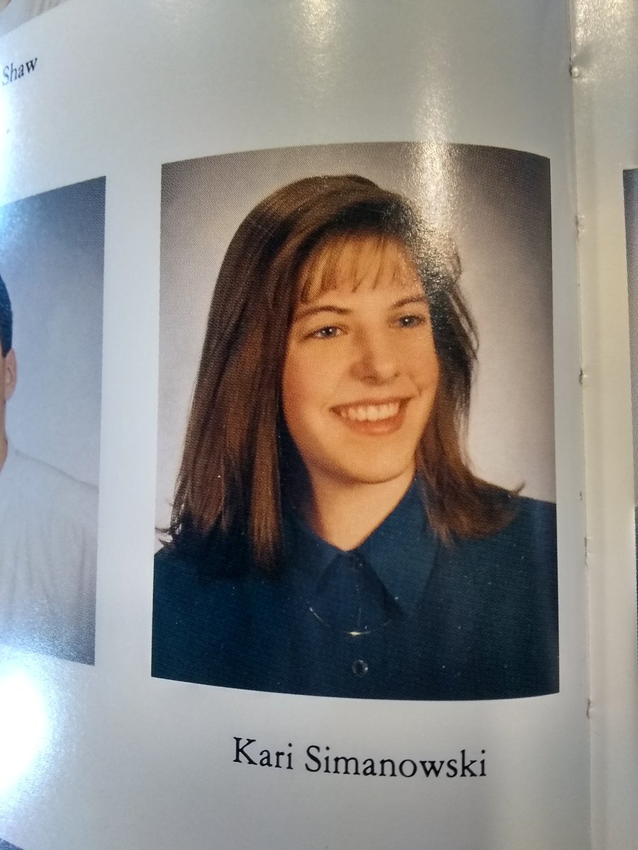 KariHamelinck's tweet image. Showing support for our Newark seniors.  #Classof2020challenge 
Show pics of your senior year.  #ChoosejoyNCSD 
Central Square Class of '95