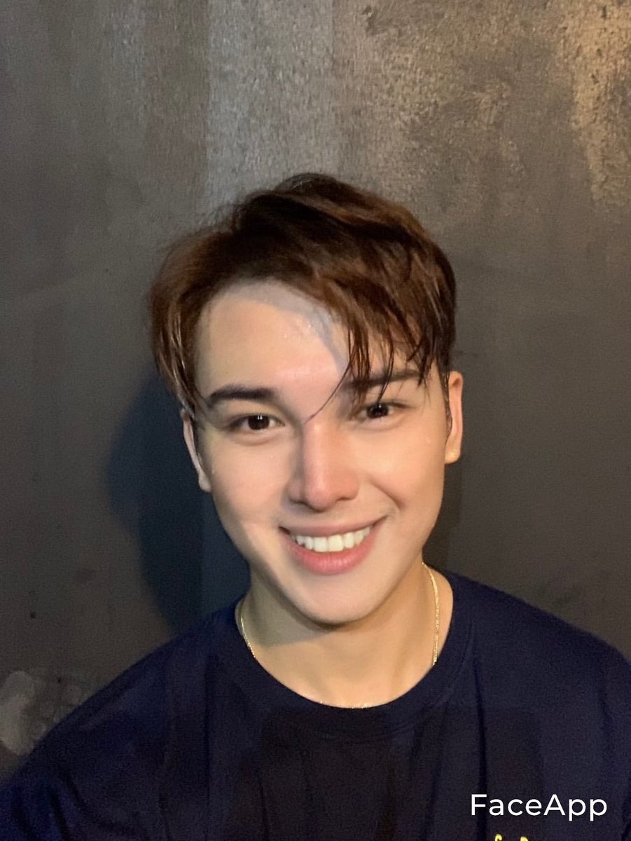 benforhori7on's tweet photo. Bagay lahat lahat. 👉👈

@skyquizon https://t.co/6Cbrlxl6jn