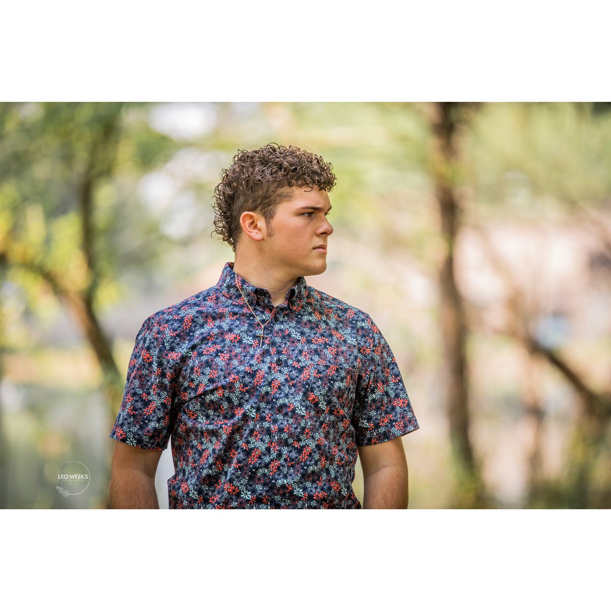 leoweeks_photo's tweet photo. Mika Weaver. Class of 2020. Nederland High School. 💛🖤 🎓#nederlandhs #nederlandbulldogs #nederlandfootball #texaslutheranfootball #leoweeks #leoweeksphotographers #seniorrep https://t.co/nmgLfH0wpd