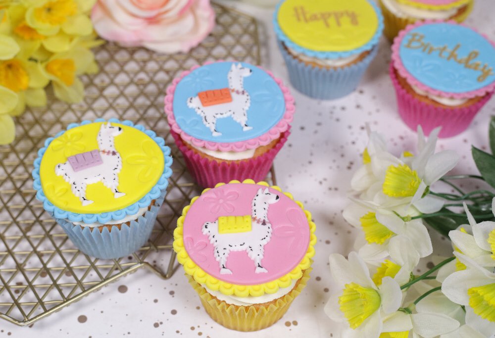 ThirzahSlater's tweet photo. These bright &amp; colourful cupcakes were so fun to create! Made with vanilla cake topped with swirls of vanilla buttercream. Decorated with handmade fondant cupcake toppers complete with personalised birthday message and Llama’s! 🧁🦙
#cakeygoodness #basildonbaker https://t.co/sV0J5SgKZR