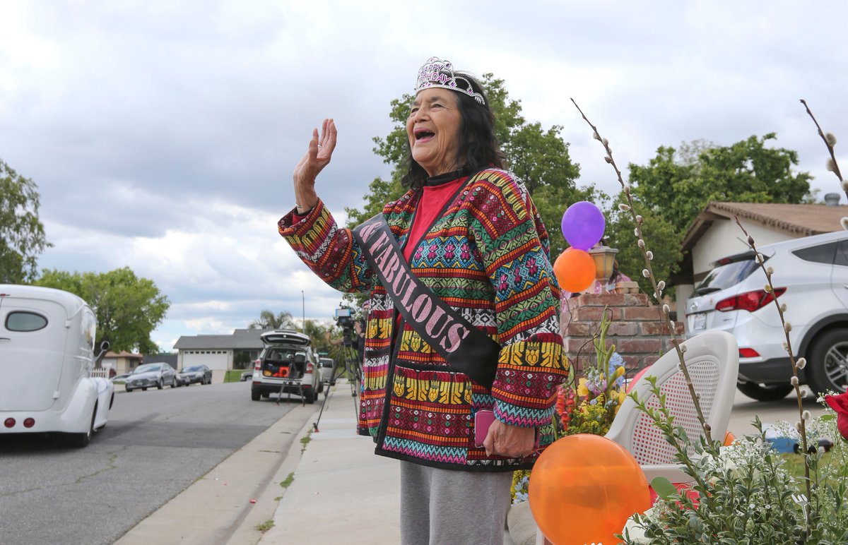 #ICYMI: PHOTO GALLERY: Dolores Huerta celebrates 90th birthday shar.es/aHYzwP via @SouthKernSol @DoloresHuertaFD @DoloresHuerta @UFWF @UFWupdates #DoloresHuertaDay #HappyBirthday
