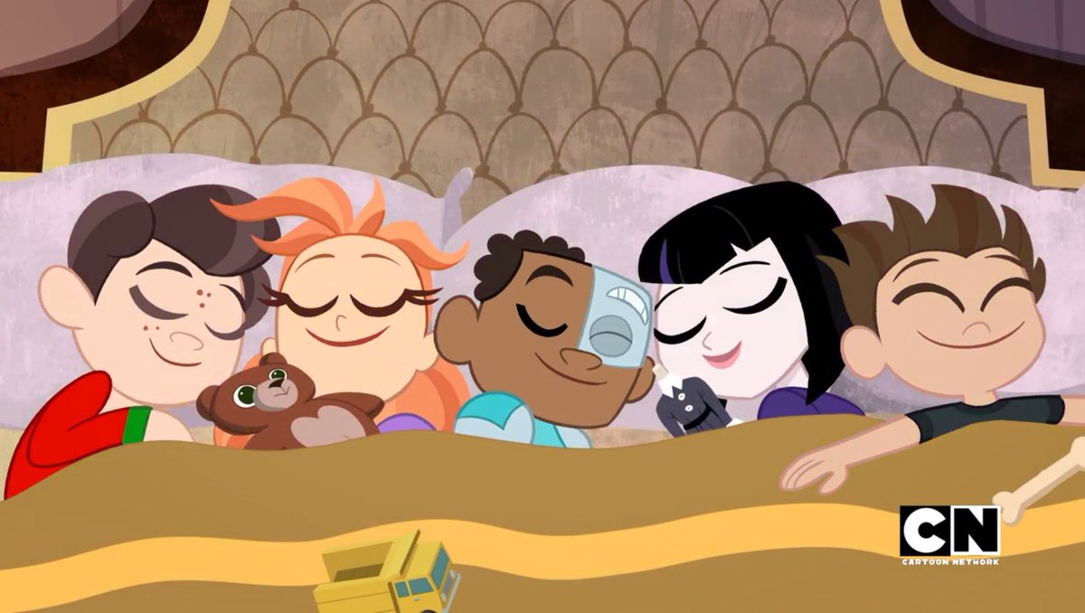 TaimurODar's tweet photo. @Fyre_flye @katillustration
Whoever designed the #TweenTitans, safe to assume Raven inspired by Wednesday Addams?
Just noticed she has Wednesday’s headless Marie Antoinette doll! 😁
#DCSuperHeroGirls #DCSHG https://t.co/EXSW8d48mE