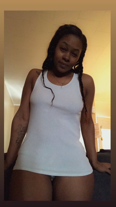 Slimmgoodii Bitch Get Familiar💪🏾 https://t.co/ynYonRcnyn