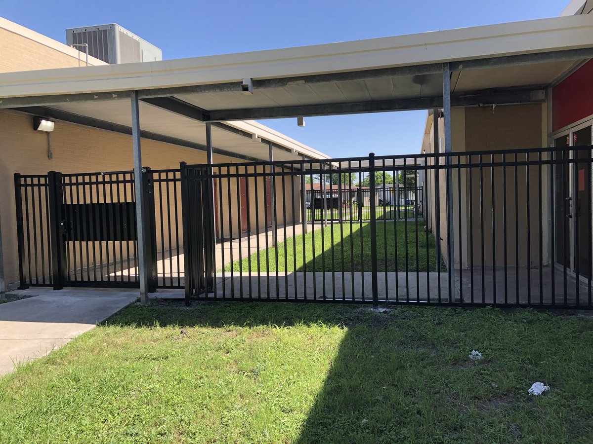 Sam Houston ES tweet media