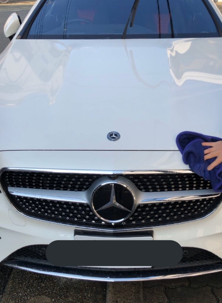 Woodstock 半裸で夜な夜な車のエンブレムを盗む長瀬智也ってさとっさんのことやったんですか