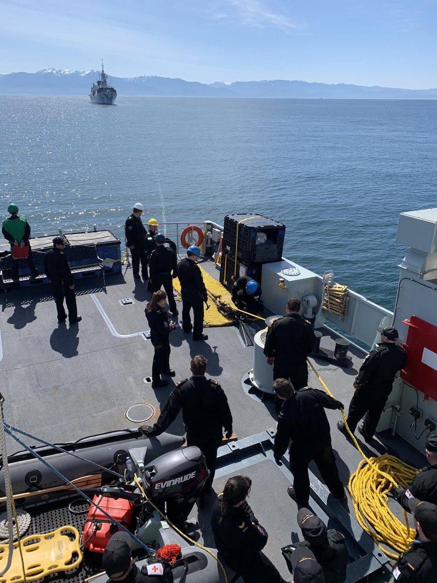 Once the towing pendant has the weight of the towing hawser, REG begins to veer her cable out and hook on her end of the tow8/17 – at  Strait of Juan de Fuca