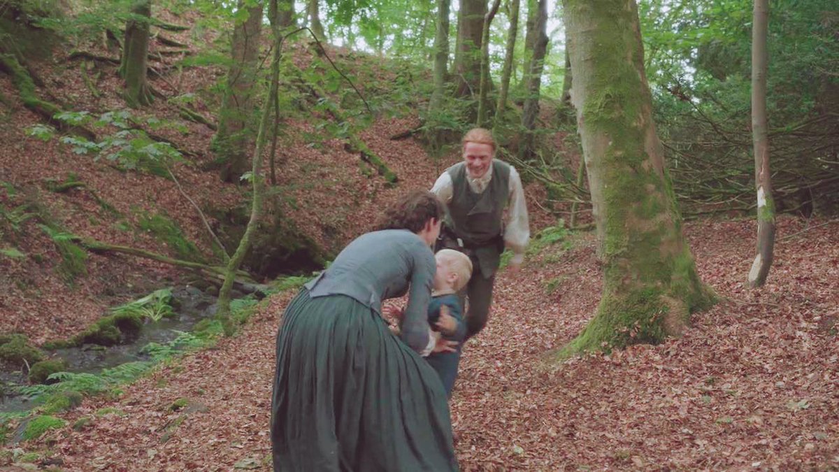 OutlanderArg's tweet photo. Los nonos #Outlander #Outlander508 #somosgabs #Outlanderargentinagabsfans @FOXPremiumLat https://t.co/elBiu5fOOI