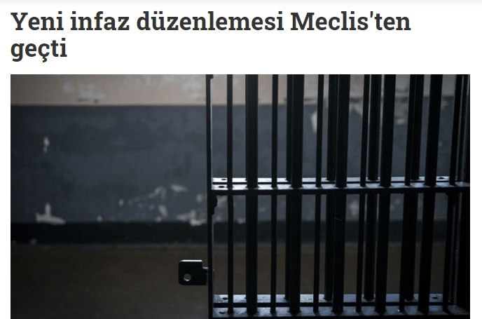 zaytung's tweet photo. FotoHaber - Hırsız, dolandırıcı, gaspçı ve tacizcileri serbest bırakan yasa, herhangi bir muhalif ya da gazetecinin yararlanamayacağından emin olunmasının ardından Meclis'ten geçti... https://t.co/kMNmqDCDC9 https://t.co/FAoG8logv8