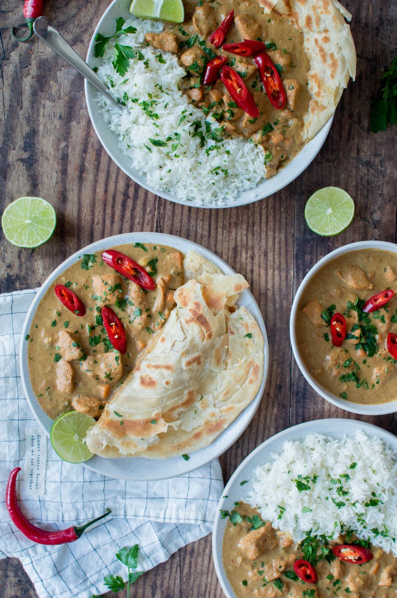 Komal_Lalwani's tweet photo. Swahili coconut chicken curry and homemade, flakey parathas - inspired by my trip to Zanzibar. <3
Check it out: https://t.co/OP4lZUVlU1
#kayskitchen #yum https://t.co/9N1zk2V3NN